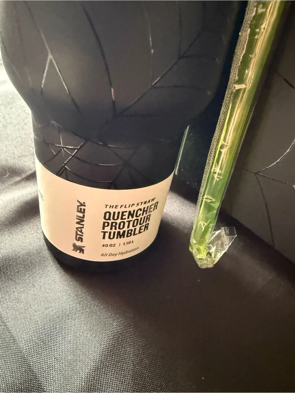 New Stanley 40oz Special Spider Web Black Tumbler with Neon Green Lid and Straw - Picture 6 of 12